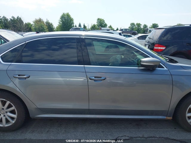 1VWBS7A36FC114738 Volkswagen Passat 1.8 Tsi Comfortline