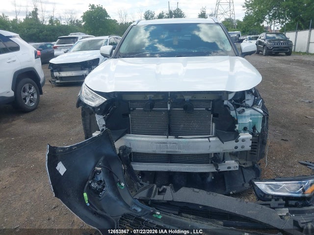 Toyota Highlander 2023 5TDKDRBHXPS525725 Image 13