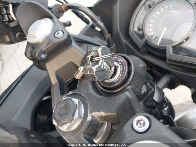 Kawasaki EX400 2021 JKAEXKG18MDAA2968 Image 11