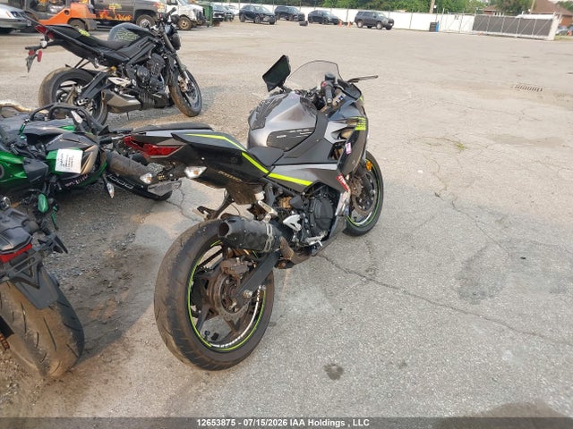 Kawasaki EX400 2021 JKAEXKG18MDAA2968 Image 4