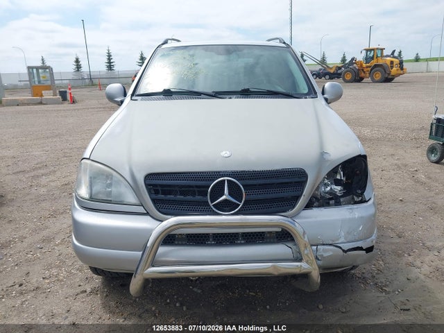 12653883 :رقم المزاد ، 4JGAB72E31A287048 vin ، 2001 Mercedes-benz Ml 430 مزاد بيع