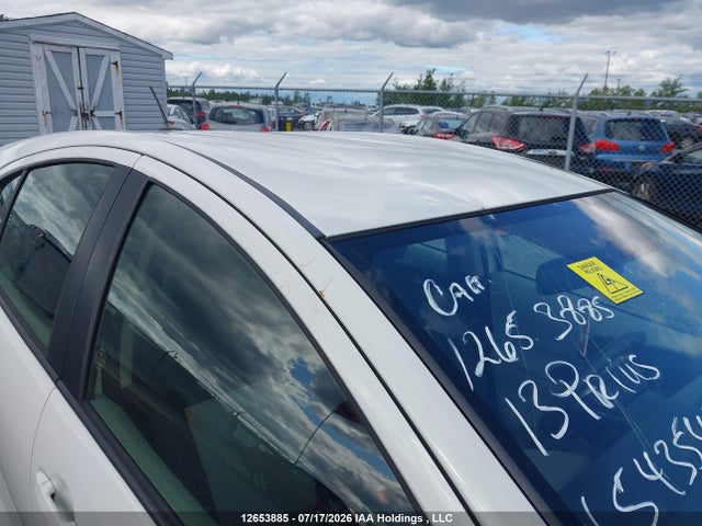 Продаж на аукціоні авто 2013 Toyota Prius C, vin: JTDKDTB39D1543546, номер лоту: 12653885
