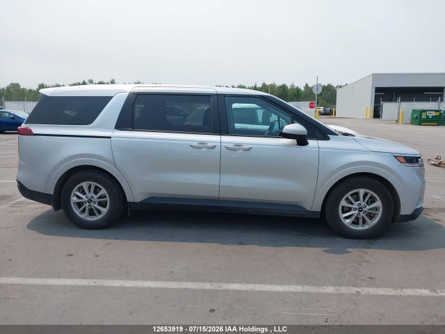 Продажа на аукционе авто 2022 Kia Carnival Lx/lx+, vin: KNDNB5H3XN6074672, номер лота: 12653919