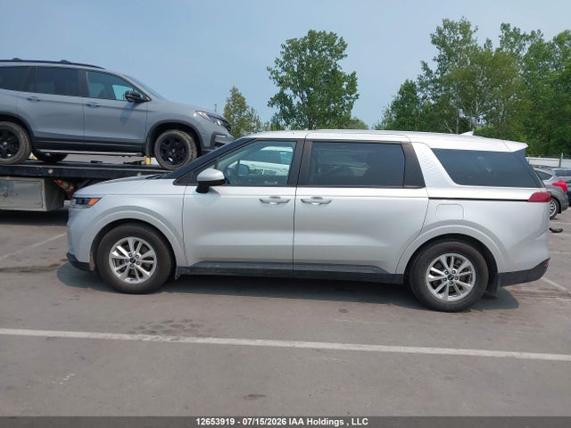 Продажа на аукционе авто 2022 Kia Carnival Lx/lx+, vin: KNDNB5H3XN6074672, номер лота: 12653919