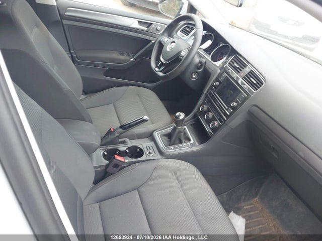 2019 Volkswagen Golf Sportwagen S მანქანა იყიდება აუქციონზე, vin: 3VW217AU7KM503098, აუქციონის ნომერი: 12653924