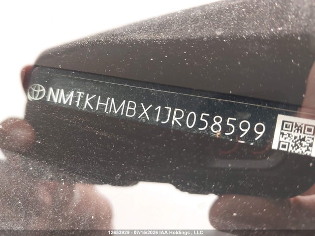 NMTKHMBX1JR058599 Toyota C-hr Xle/xle Premium