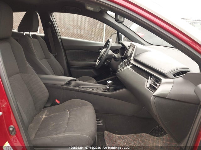 NMTKHMBX1JR058599 Toyota C-hr Xle/xle Premium