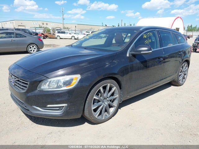 Volvo V60 T5 Platinum 2015 YV1612SD7F1210028 Image 2