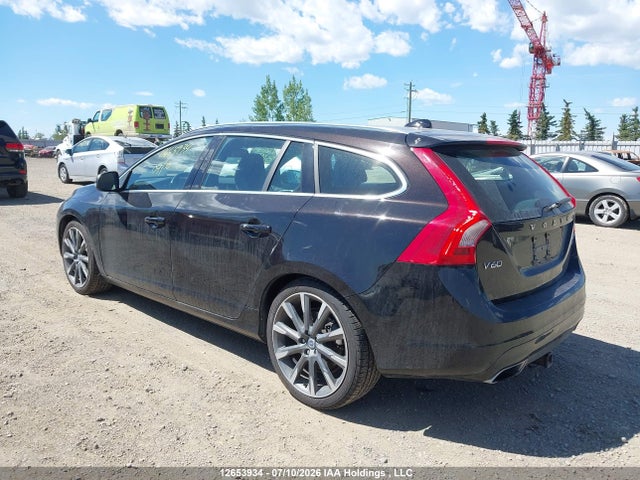 Volvo V60 T5 Platinum 2015 YV1612SD7F1210028 Image 3