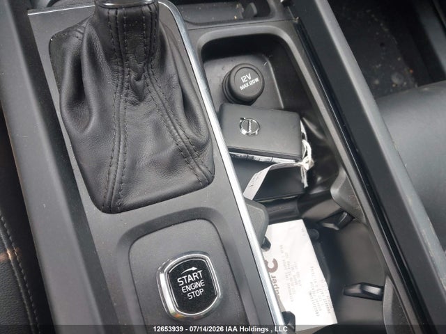 LYV102RK9LB595958 Volvo Xc60 T5 Momentum
