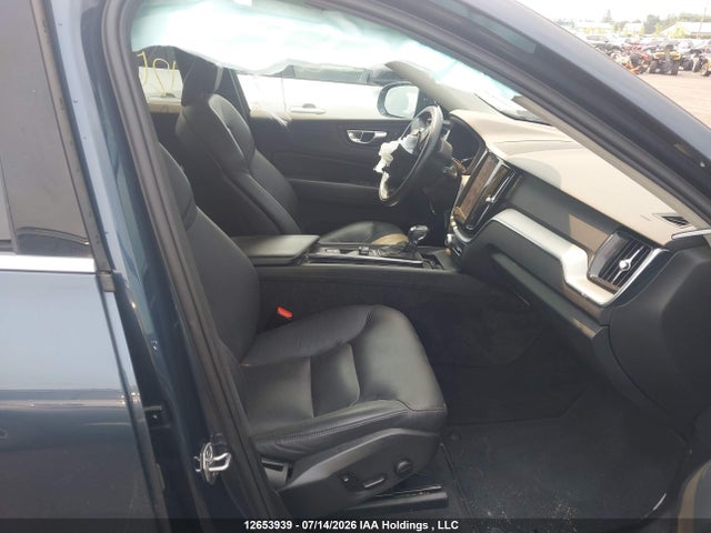 LYV102RK9LB595958 Volvo Xc60 T5 Momentum