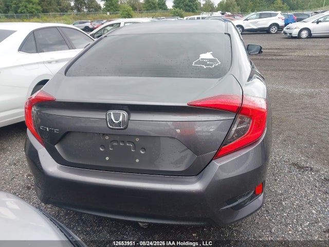Honda CIVIC EX 2018 2HGFC2F82JH018489 Image 16