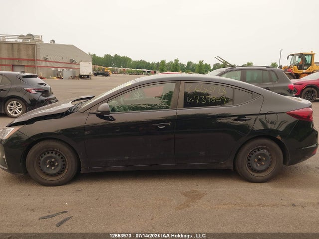 Hyundai Elantra Essential 2019 KMHD74LF2KU737809 Image 15