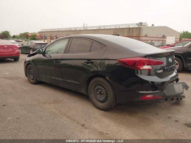 Hyundai Elantra Essential 2019 KMHD74LF2KU737809 Image 3