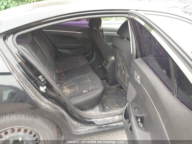 Hyundai Elantra Essential 2019 KMHD74LF2KU737809 Image 8