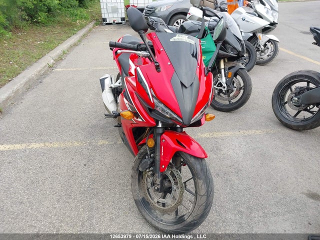 12653979 :رقم المزاد ، MLHPC4429J5500104 vin ، 2018 Honda Cbr500 Ra-abs مزاد بيع