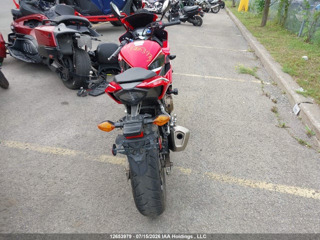 12653979 :رقم المزاد ، MLHPC4429J5500104 vin ، 2018 Honda Cbr500 Ra-abs مزاد بيع