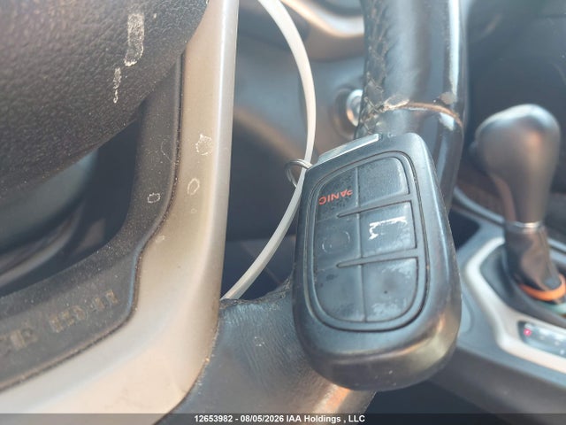 Jeep Cherokee Latitude 2018 1C4PJMCX2JD555893 Image 11