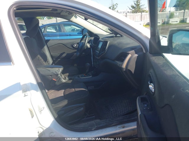 12653982 :رقم المزاد ، 1C4PJMCX2JD555893 vin ، 2018 Jeep Cherokee Latitude مزاد بيع