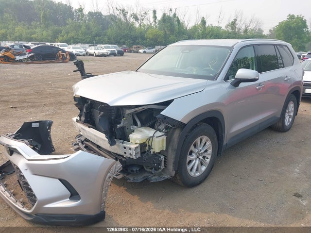 Toyota Grand Highlander 2025 5TDACAB56SS042084 Image 2
