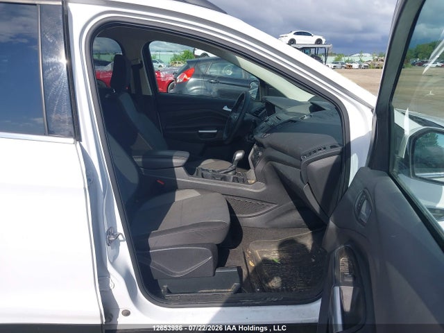 Продажа на аукционе авто 2018 Ford Escape Se, vin: 1FMCU0GD2JUC51201, номер лота: 12653986