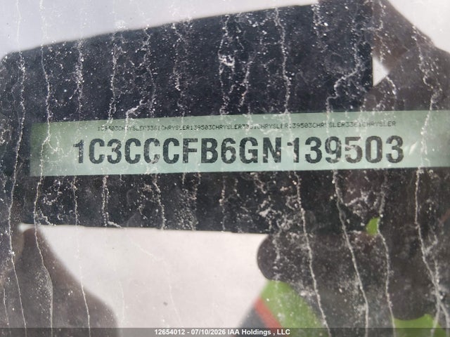 1C3CCCFB6GN139503 Chrysler 200 LX
