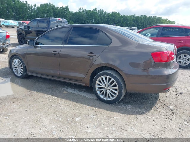 Продаж на аукціоні авто 2011 Volkswagen Jetta 2.0 Tdi Highline, vin: 3VWLL7AJ3BM102748, номер лоту: 12654026
