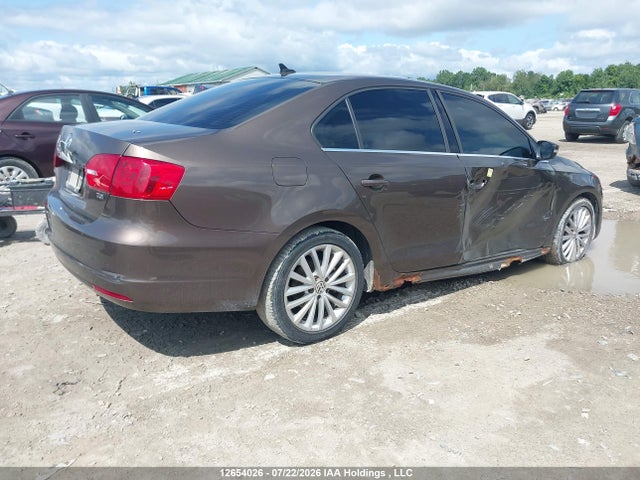 Продаж на аукціоні авто 2011 Volkswagen Jetta 2.0 Tdi Highline, vin: 3VWLL7AJ3BM102748, номер лоту: 12654026