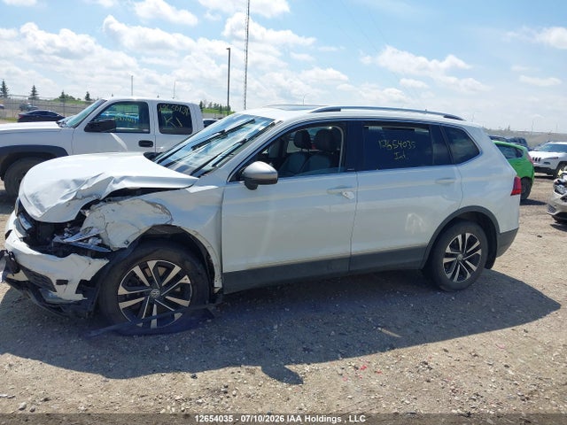 12654035 :رقم المزاد ، 3VV2B7AX0LM098487 vin ، 2020 Volkswagen Tiguan Se/sel مزاد بيع