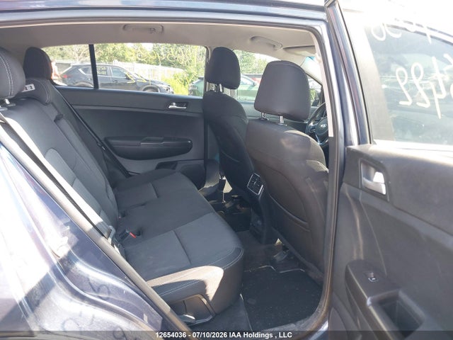 Продаж на аукціоні авто 2017 Kia Sportage Lx, vin: KNDPMCAC0H7276422, номер лоту: 12654036