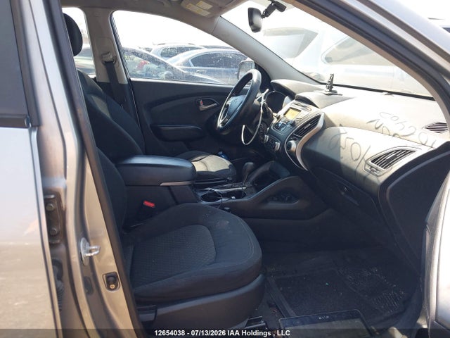 12654038 :رقم المزاد ، KM8JT3AC6BU166407 vin ، 2011 Hyundai Tucson Gl/gls مزاد بيع