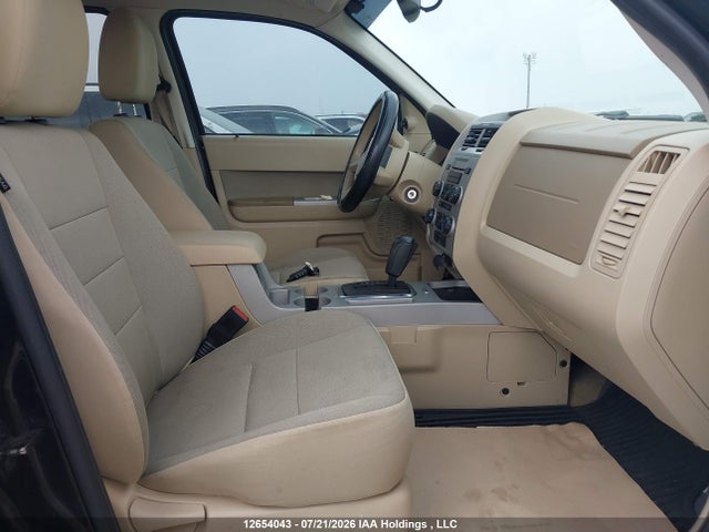 2012 Ford Escape Xlt მანქანა იყიდება აუქციონზე, vin: 1FMCU9D73CKA39246, აუქციონის ნომერი: 12654043