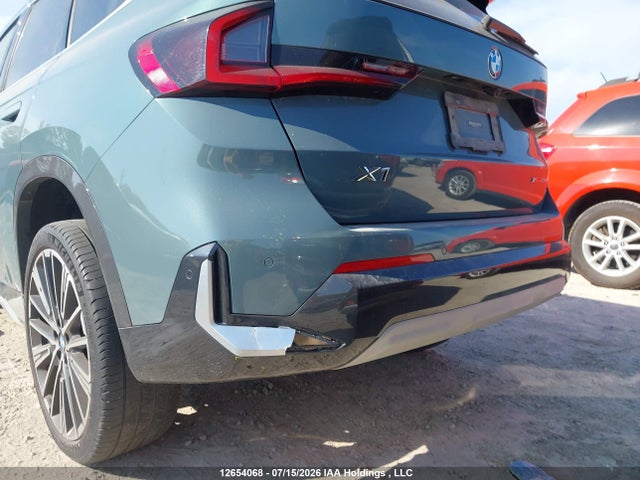 WBX73EF03P5V78393 BMW X1