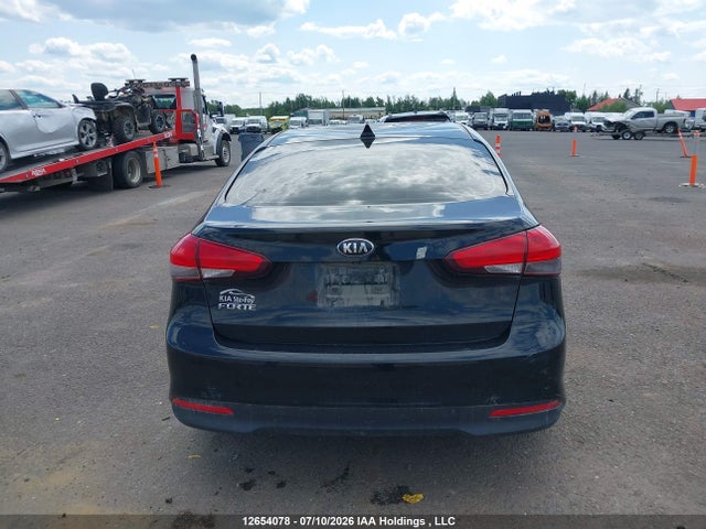 12654078 :رقم المزاد ، 3KPFL4A74JE203227 vin ، 2018 Kia Forte Lx/lx+ مزاد بيع