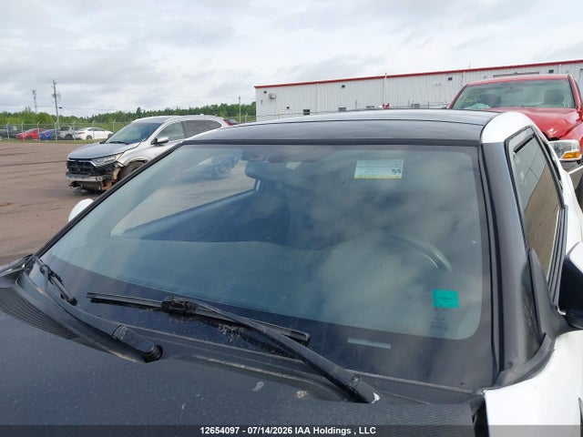 Toyota SCION TC 2015 JTKJF5C70F3095684 Image 18