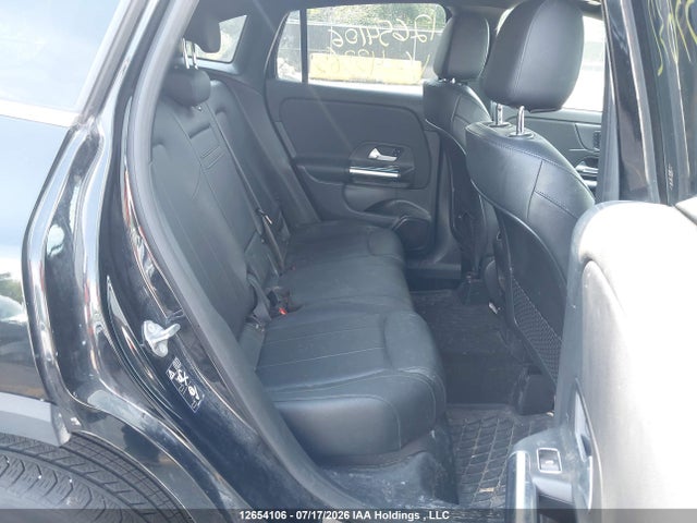 2023 Mercedes-benz Gla 250 4maitc მანქანა იყიდება აუქციონზე, vin: W1N4N4HB1PJ433632, აუქციონის ნომერი: 12654106