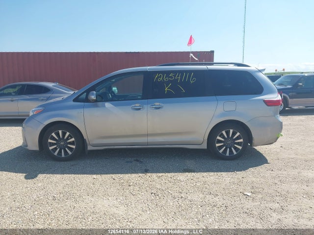5TDDZ3DC1JS198874 Toyota Sienna
