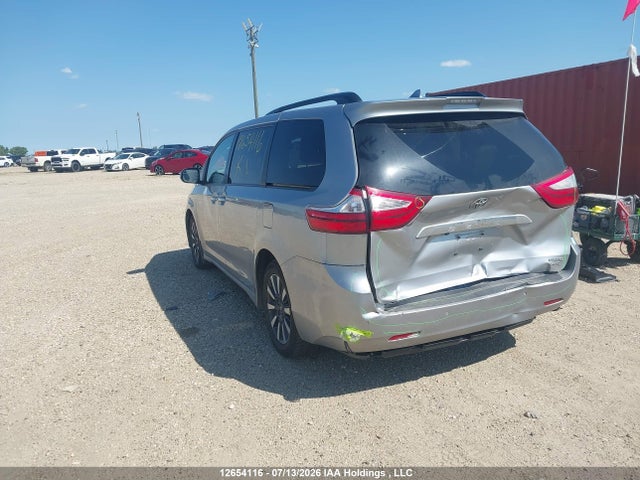 5TDDZ3DC1JS198874 Toyota Sienna