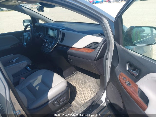 5TDDZ3DC1JS198874 Toyota Sienna