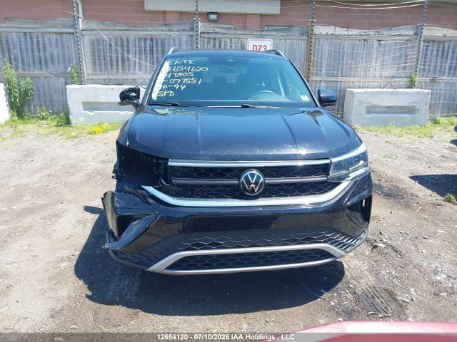 Volkswagen TAOS SE 2024 3VVSX7B23RM077551 Image 13