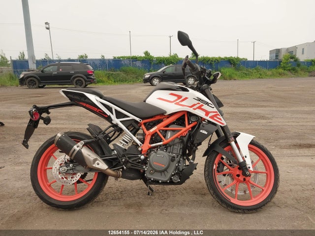 2017 Ktm 390 Duke მანქანა იყიდება აუქციონზე, vin: MD2JPJ406HC209618, აუქციონის ნომერი: 12654155