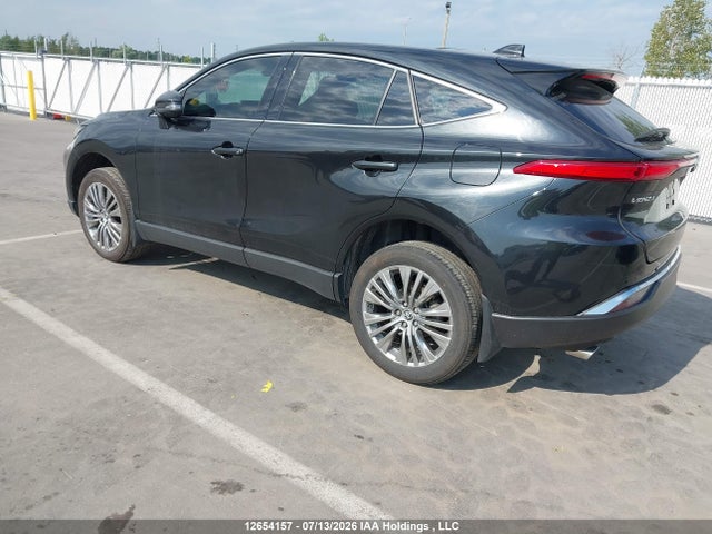 Toyota Venza Limited 2024 JTEAAAAH7RJ180687 Image 3