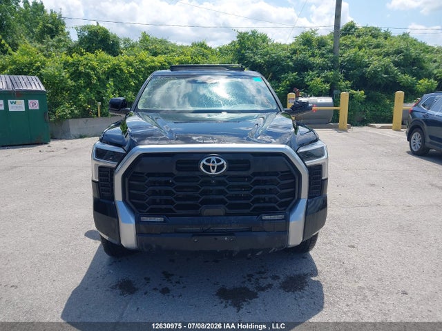 Продажа на аукционе авто 2023 Toyota Tundra Limited, vin: 5TFJA5EC0PX013589, номер лота: 12630975
