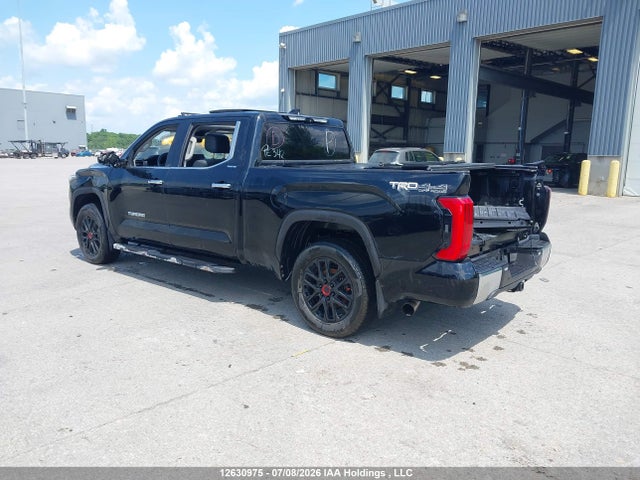 Продажа на аукционе авто 2023 Toyota Tundra Limited, vin: 5TFJA5EC0PX013589, номер лота: 12630975