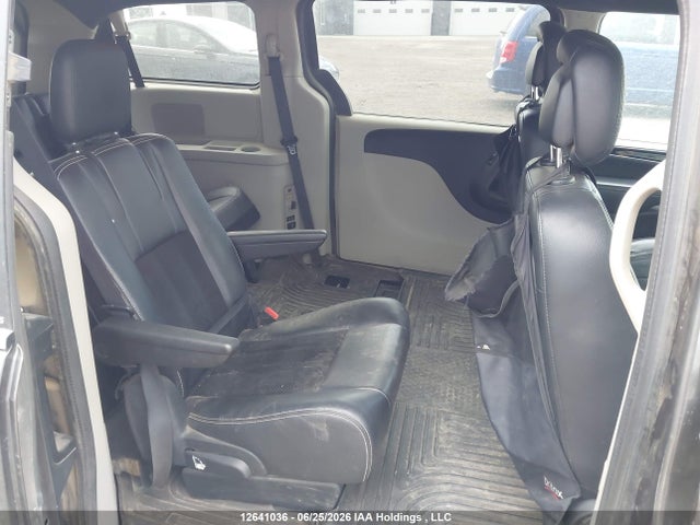 2C4RDGBGXER196721 Dodge Grand Caravan Se/sxt