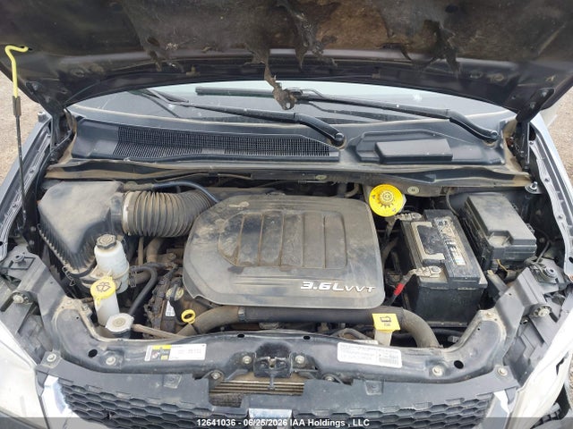 2C4RDGBGXER196721 Dodge Grand Caravan Se/sxt