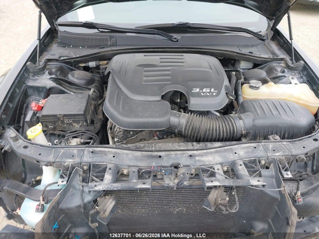 2C3CCAGG4FH781868 Chrysler 300 S