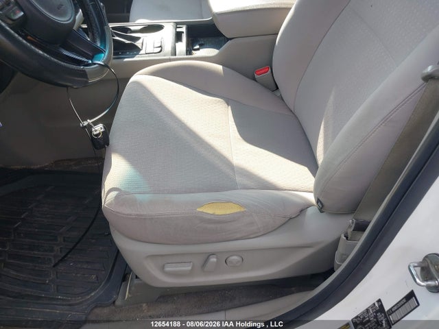 Aukcja sprzedaży 2018 Kia Sedona Lx, vin: KNDMB5C18J6392382, numer aukcji: 12654188