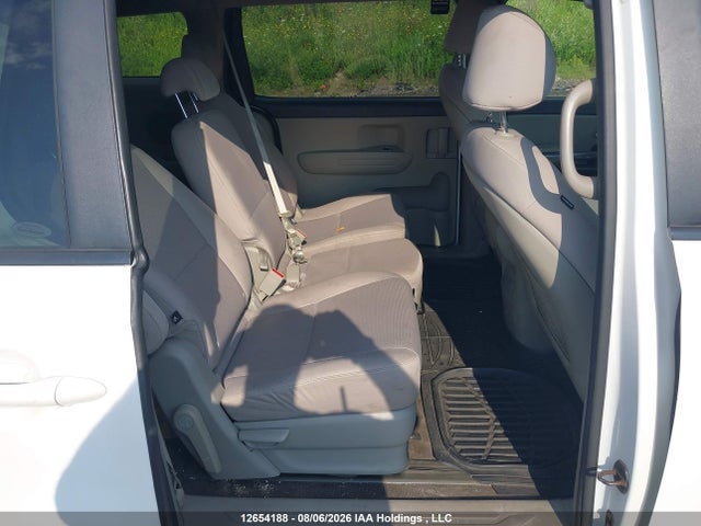 Aukcja sprzedaży 2018 Kia Sedona Lx, vin: KNDMB5C18J6392382, numer aukcji: 12654188