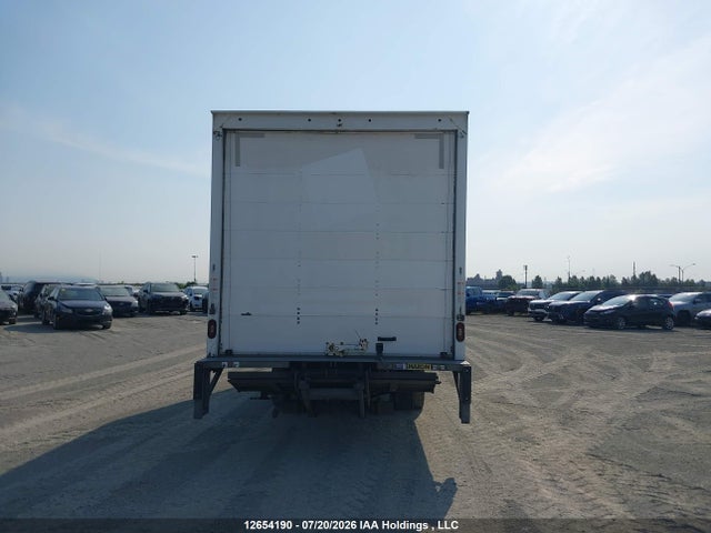 Isuzu NRR 2022 JALE5W164N7301736 Image 16